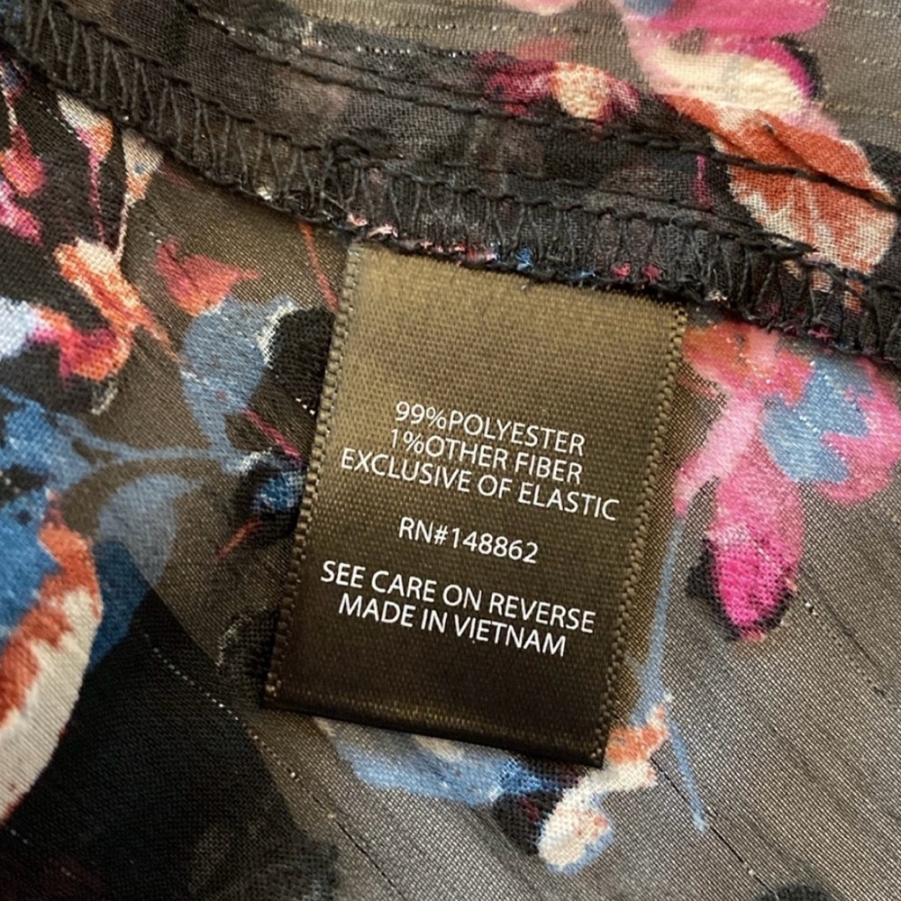 Torrid Ruffle Sleeve Kimono - Black Floral - Women's Size M/L - Picture 6 of 6